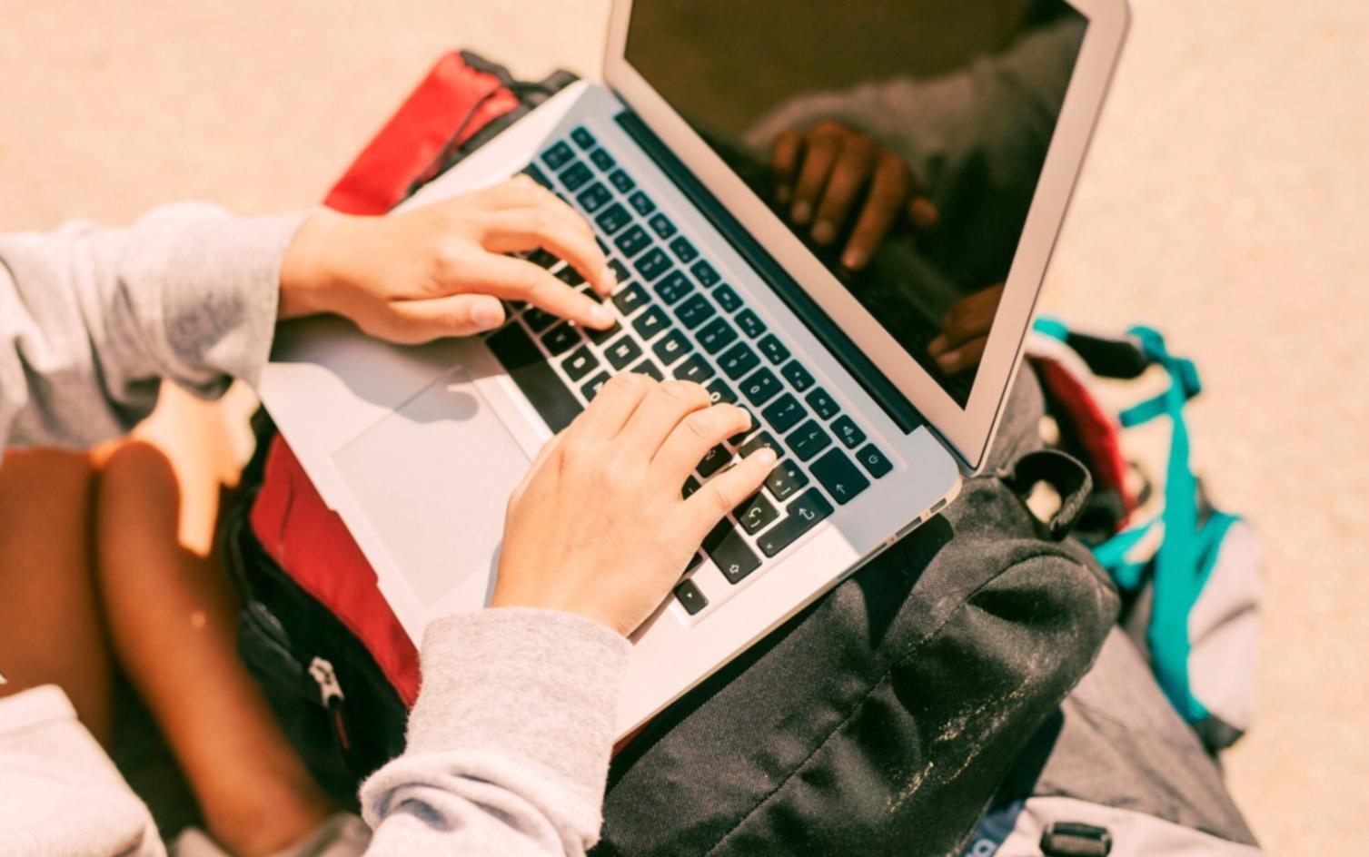 Grafische Darstellung von Finanzmarktdaten und Algorithmus-Analysen